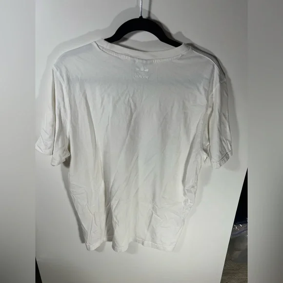 Adidas Strawberry Graphic Tee size XL extra large - Picture 4 of 6